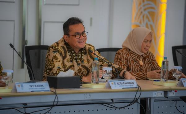 Pemerintah bakal Bentuk Satgas Deregulasi, Evaluasi Aturan Impor