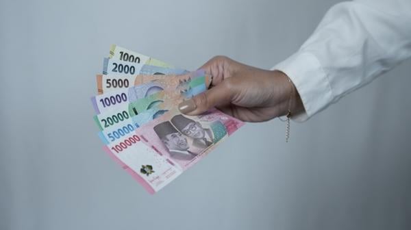 Cara Tukar Uang Baru di Bank BCA, BNI, BRI, Mandiri untuk THR Lebaran 2025: Jangan Sampai Terlewatkan! 