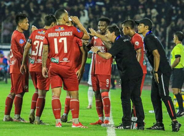 Drama Pekan Terakhir Liga 1 2024-2025, Atas dan Bawah Panas Membara 
