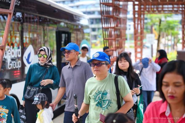 IKN Dibanjiri Pengunjung saat Libur Lebaran, Lahan Parkir di Rest Area Terbatas