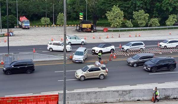 Kecelakaan di Jalur Contraflow Tol Japek KM 69, Lalu Lintas Sempat Tersendat