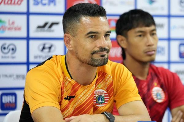 Gawang Persija Mudah Kebobolan, Carlos Pena Beri Penjelasan