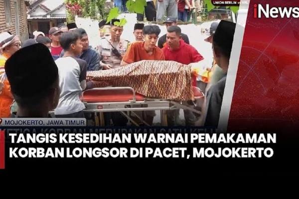Sedih! Sekeluarga Korban Longsor di Mojokerto Dimakamkan dalam Satu Liang lahat