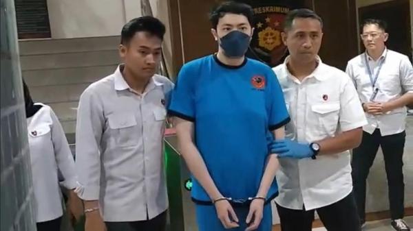 Sudah 2 Bulan! Berkas Perkara Dokter Priguna Perkosa Pasien Belum Dilimpahkan, Ada Apa?