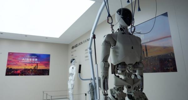 Robotic Humanoid. (Foto: Dani M Dahwilani)