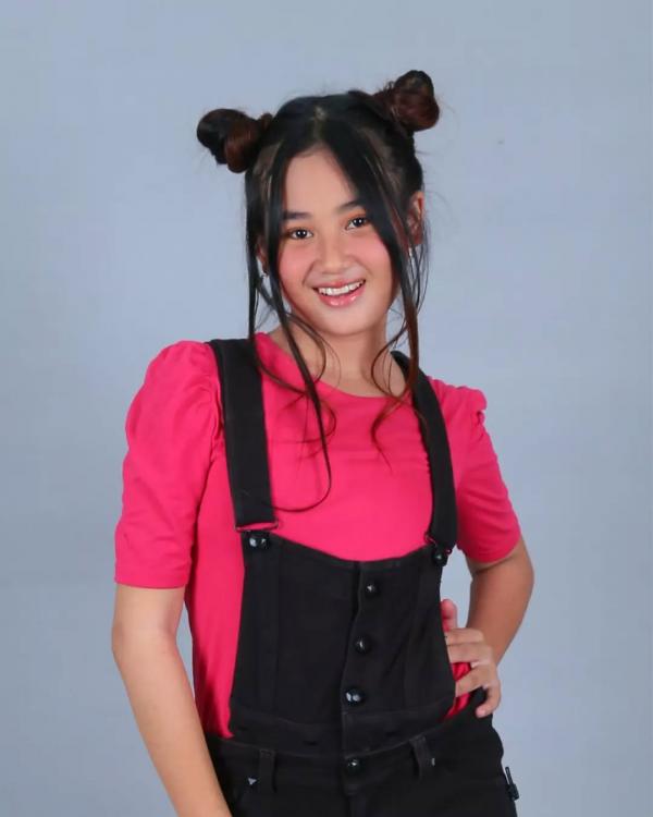 Potret Aura Cinta. (Foto: Instagram)