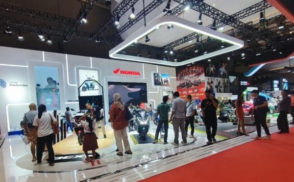 Pameran Kendaraan Listrik PEVS 2025 Digelar Hari Ini, Bakal Diramaikan 130 Merek