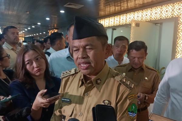 gubernur_jabar_dedi_mulyadi gubernur_jabar_dedi_mulyadi