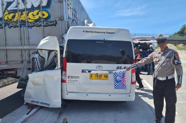 Sopir Travel Penyebab Kecelakaan Tewaskan 3 Orang di Tol Cisumadawu Belum Jadi Tersangka