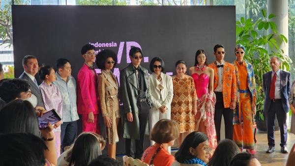 Indonesia Fashion Week 2025 Iqbal Dwi Purnama)