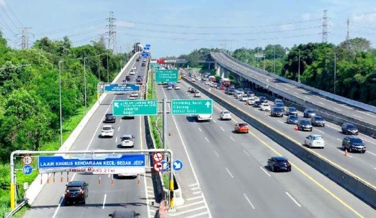 Kenapa Tol MBZ Tidak Bisa Dilewati Truk dan Bus? Jawabannya Mencengangkan