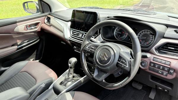 Interior Suzuki Fronx 1