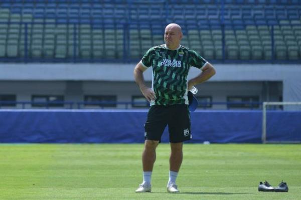 Bojan Hodak Mulai Bentuk Skuad Persib Bandung Musim Depan, Siap-Siap Regenerasi