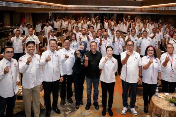 Angela dan DPW perindo sumut ist)