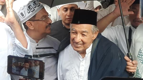 Pemakaman Suami Najwa Shihab Diiringi Hujan Lebat, Quraish Shihab: Tanda Rahmat Tuhan