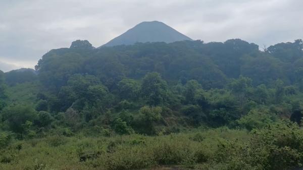 Gunung Prau Jaka Samudra).