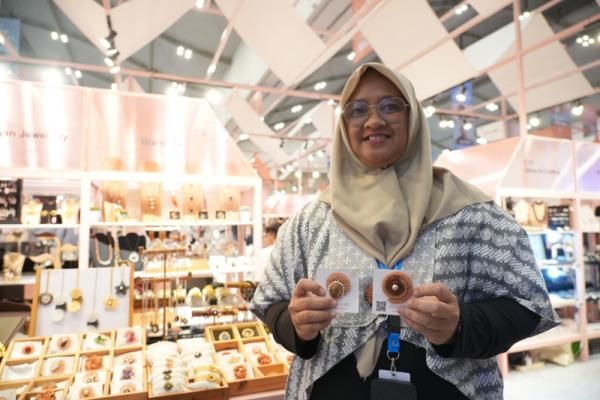 Berkat Dukungan BRI, UMKM Perhiasan Asal Mojokerto Siap Rambah Pasar Global