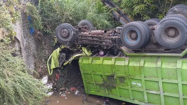 Kecelakaan Maut di Probolinggo Disebabkan Truk Rem Blong, 4 Orang Tewas