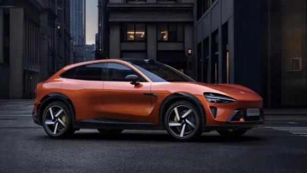 Mengintip Mobil Listrik Xiaomi YU7, Kembaran Ferrari Purosangue Seharga Rp400 Jutaan