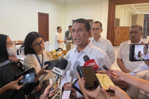 Mentan Pecat Pegawai Kementan yang Minta Fee Rp27 Miliar untuk Pemenangan Tender