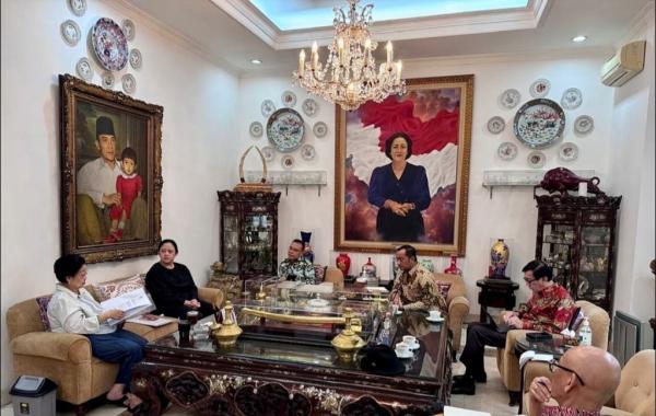 Pertemuan Megawati dan Dasco di kediaman Presiden Pertemuan Megawati dan Dasco di kediaman Presiden ke-5 RI yang diunggah di Instagram Dasco (IG. Dasco)