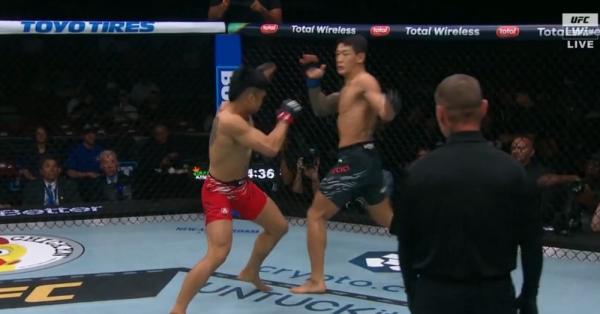 Ngeri! Detik-Detik Jeka Saragih Kalah KO 28 Detik dari Petarung Korsel di UFC 316