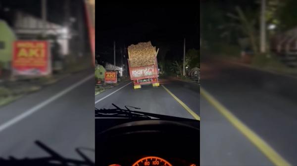 Viral Truk Melaju Ugal-ugalan demi Konten di Lumajang, Sopir Diburu Polisi