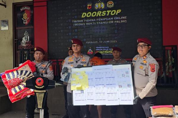 Polisi Bongkar Penipuan Online Modus Transfer Palsu di Cianjur, Korban Rugi Rp86 Juta