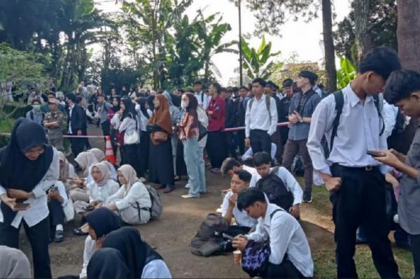 Curhat Haru Pencaker di Job Fair KBB: Sudah Lamar ke 10 Perusahaan, Belum Dapat Panggilan!