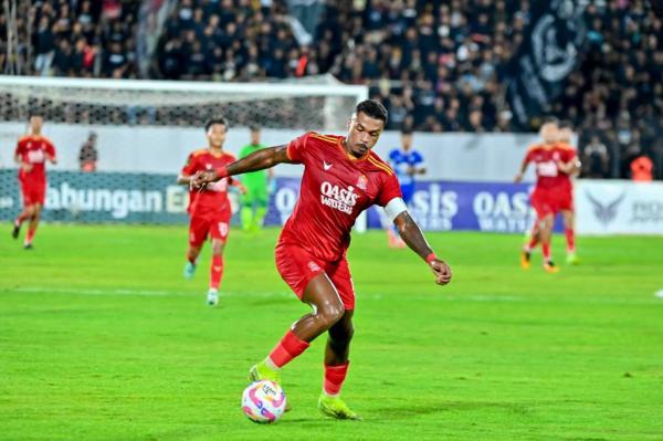 Resmi, Persijap Jepara Pertahankan Bomber Brasil 10 Gol: Siap Bersaing di Liga 1 2025-2026!