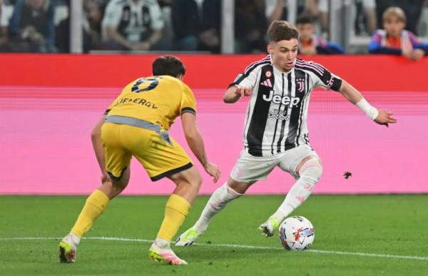 Francisco Conceicao (kanan) Juventus Francisco Conceicao (kanan) tampil menawan bersama Juventus. (Foto: Football Italia)