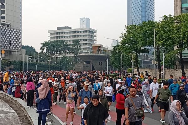 Suasana CFD Sudirman-Thamrin Jakarta Hari Ini, Ramai Jelang Berakhirnya Libur Sekolah
