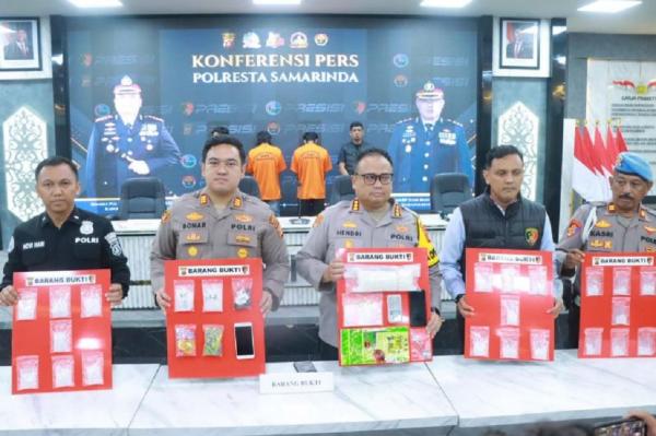 2 Pengedar Narkoba di Samarinda Ditangkap, Sembunyikan Sabu 1,2 Kg dalam Mi Instan!