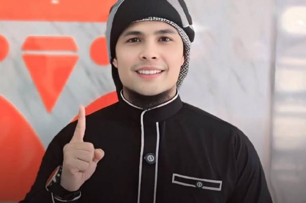 Siapa Sebenarnya Okta Wirawan Pemilik Almaz Fried Chicken?