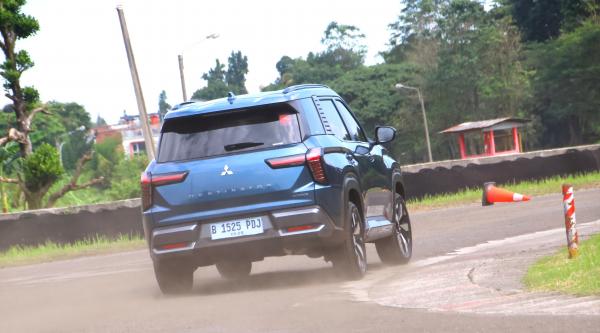 Mitsubishi Destinator. (Foto: Dani M Dahwilani)