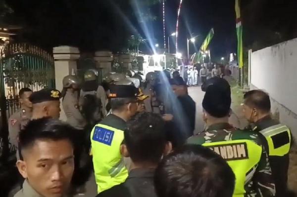 Bentrok Massa Pro-Kontra Pengajian Habib Rizieq di Pemalang, Bupati: Jangan Terprovokasi