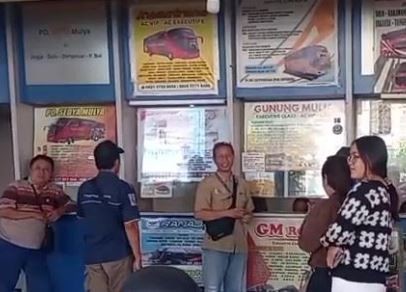 Suasana Terminal bus Tirtonadi Solo usai ramai nama Mulyono yang menghadiri Reuni UGM Jokowi. (Foto: iNews)