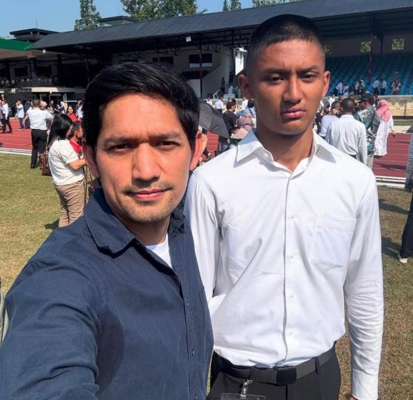 Ibnu Jamil dan putranya, Muhammad Dhofin, yang lolos Akmil 2025. (Foto: Instagram)