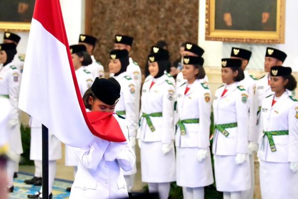 Tim Paskibraka pengibar sang Merah Putih HUT ke-80 RI di Istana Merdeka, Jakarta, (17/8/2025). (Foto: Kemensetneg)