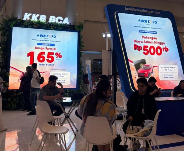 BCA Expo tawarkan diskon KPR dan bunga flat untuk kredit kendaraan. (Foto: dok BCA)