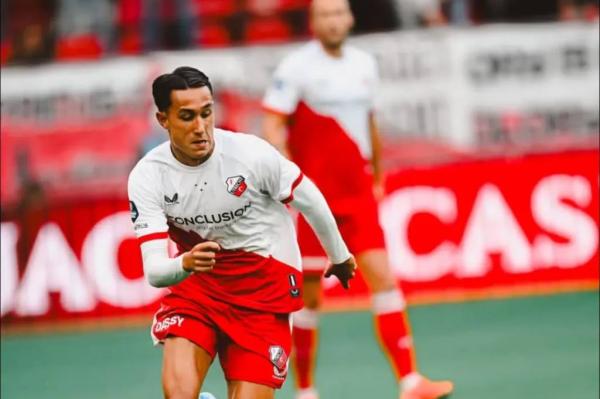 Winger FC Utrecht, Miliano Jonathans. 2 Winger FC Utrecht, Miliano Jonathans. (Foto: IG @fc_utrecht)
