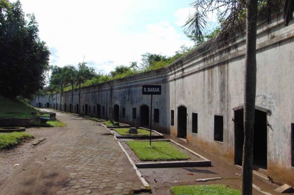 5 Tempat Wisata di Nusakambangan Cilacap, dari Pantai hingga Goa Misterius