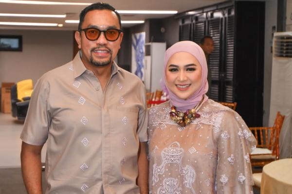 Profil Istri Ahmad Sahroni yang Jarang Aktif di Medsos dan Rumahnya Digeruduk Massa