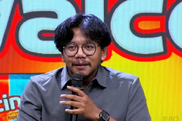 Ferry Irwandi Soroti Penembakan Gas Air Mata ke Lingkungan Unisba-Unpas Bandung