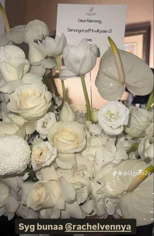 Bunga dari Rachel Vennya untuk Tasya Farasya. (Foto: Instagram)