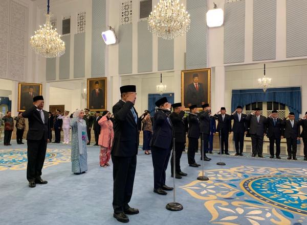 Prabowo Lantik Nanik S Deyang dan Sony Sanjaya Jadi Wakil Kepala BGN