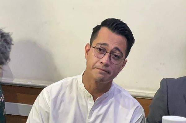 Eza Gionino Eza Gionino tak ingin bercerai dengan Meiza Aulia Coritha. (Foto: Ravie Wardani)