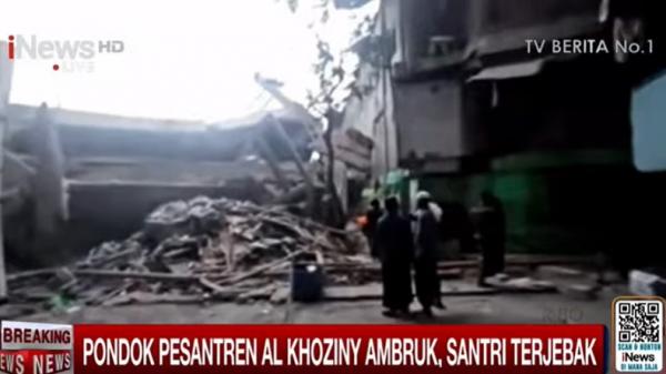 Evakuasi Korban Insiden Ponpes Al Khoziny Sidoarjo Diwarnai Insiden, Bangunan Kembali Ambruk