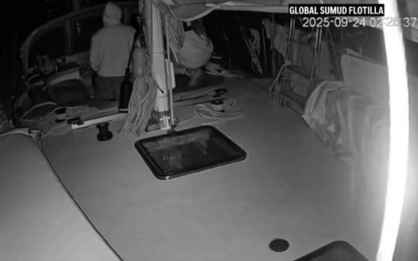 Cerita Kru Global Sumud Flotilla Ramai-Ramai Buang Ponsel ke Laut saat Dicegat Kapal Perang Israel