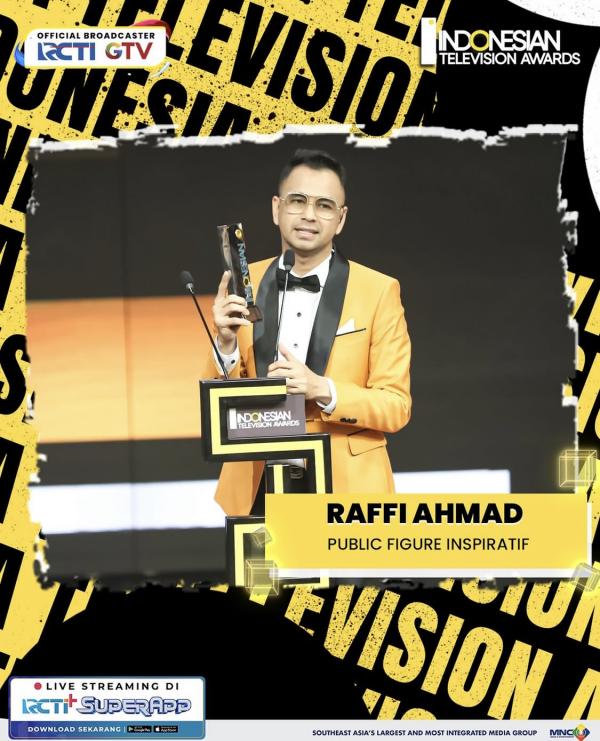 Raffi Ahmad borong 2 piala ITA 2025. (Foto: Instagram)